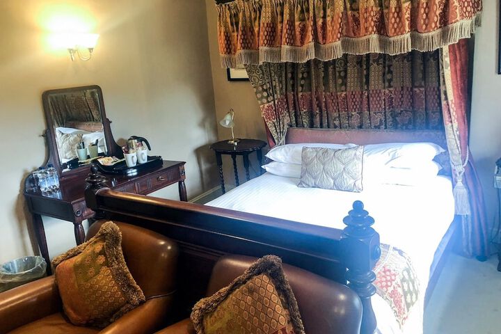 Room 7 of 46