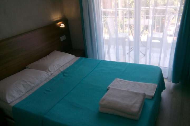 Room 14 of 67