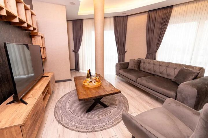 Room 5 of 50