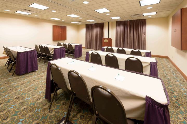 Meeting facility