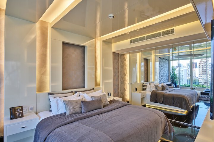 Room 15 of 56