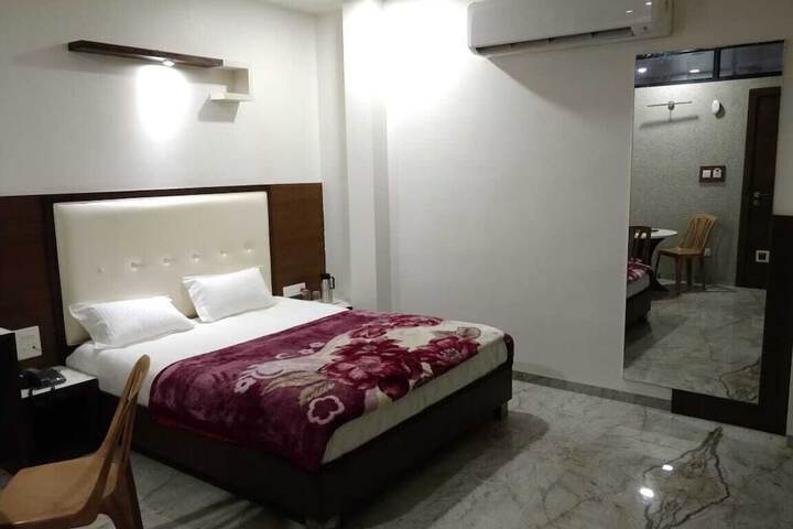 Hotel Geetanjali