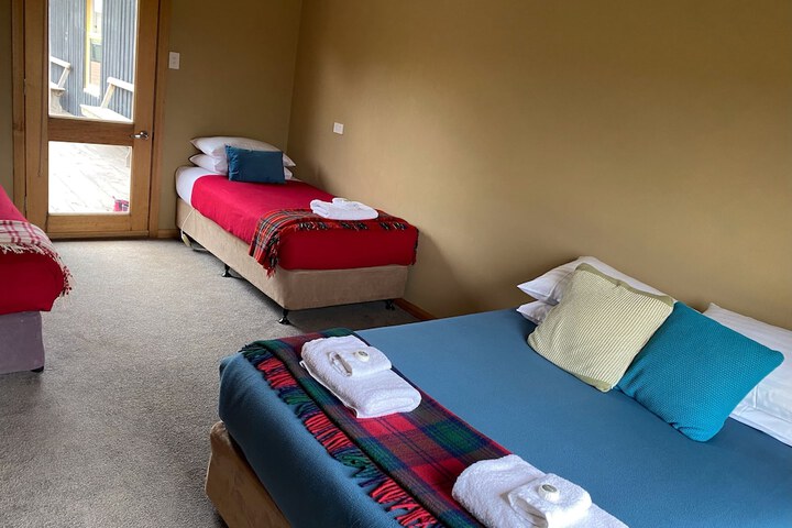 Room 10 of 36