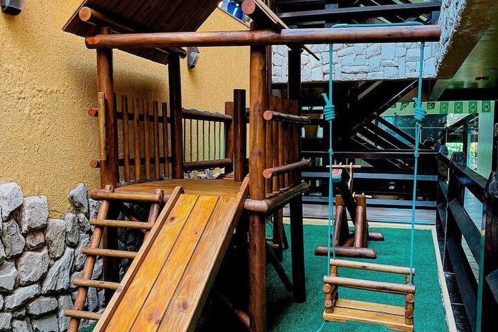 Children's play area - indoor