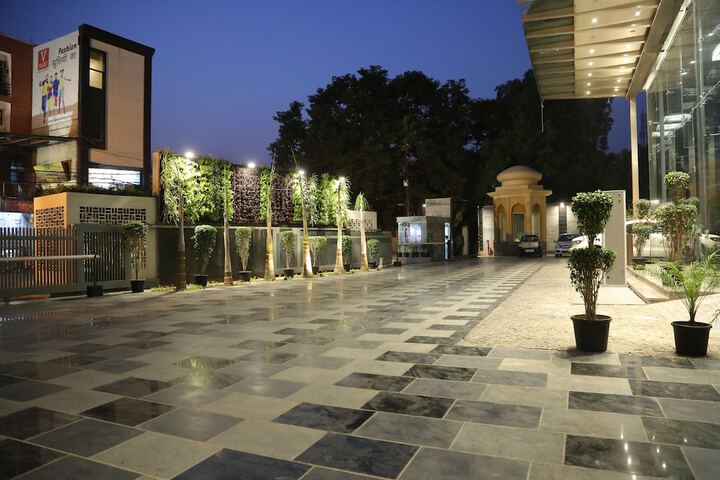 Hotel 60 of 61