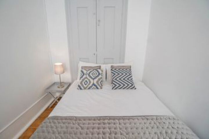Room 115 of 263