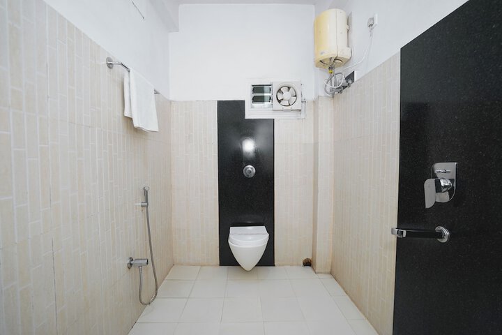 Room 60 of 80