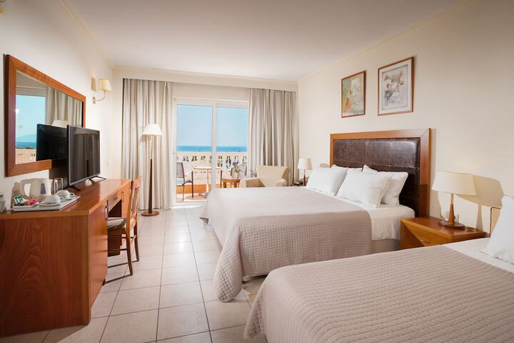 Room 14 of 47