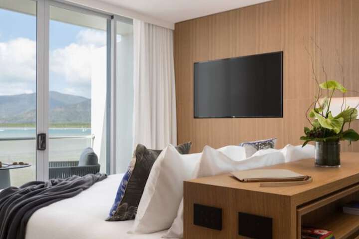 Room 26 of 120