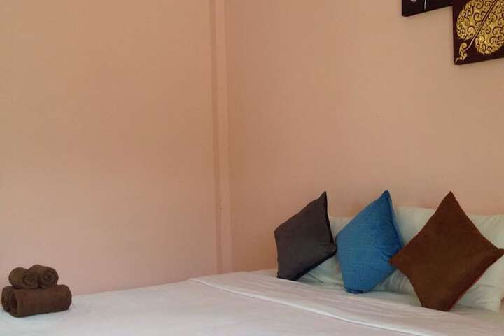 Room 2 of 14