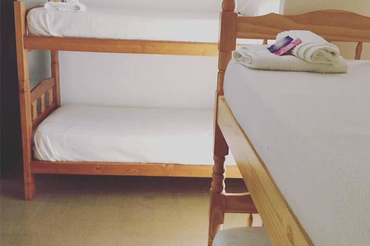 Room 9 of 9