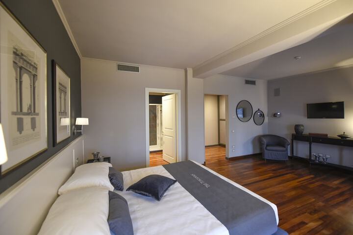 Room 13 of 41