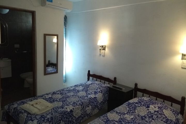 Room 20 of 36