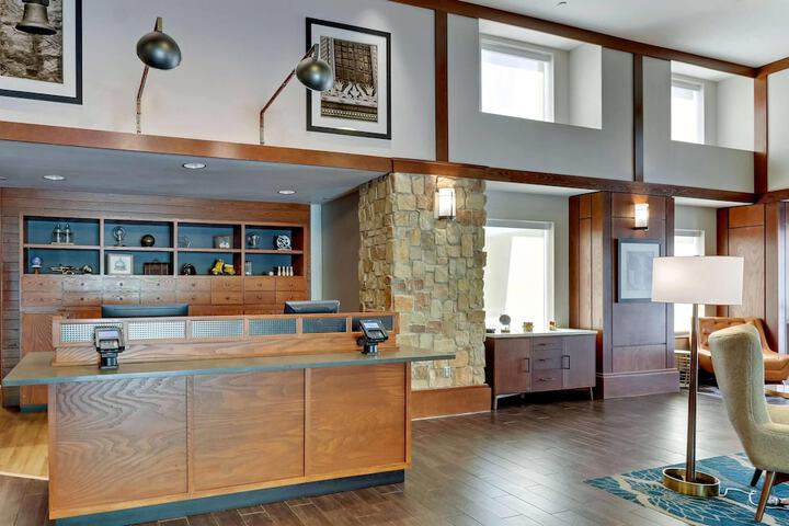 Hotel Interior 5 of 60