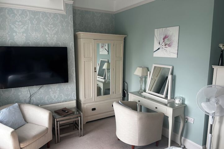 Room 44 of 68