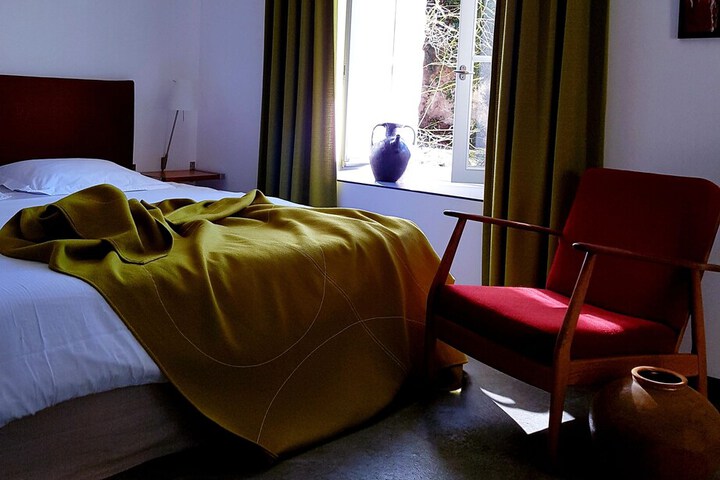 Room 6 of 72