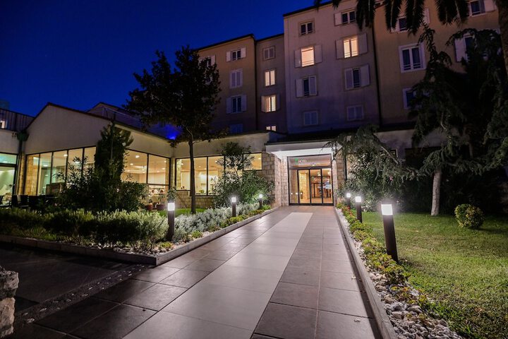 Hotel 55 of 59