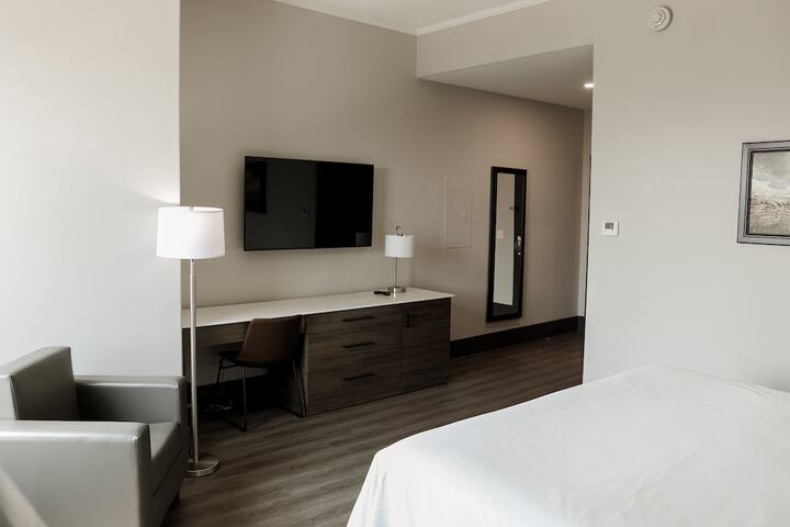 Room 21 of 175