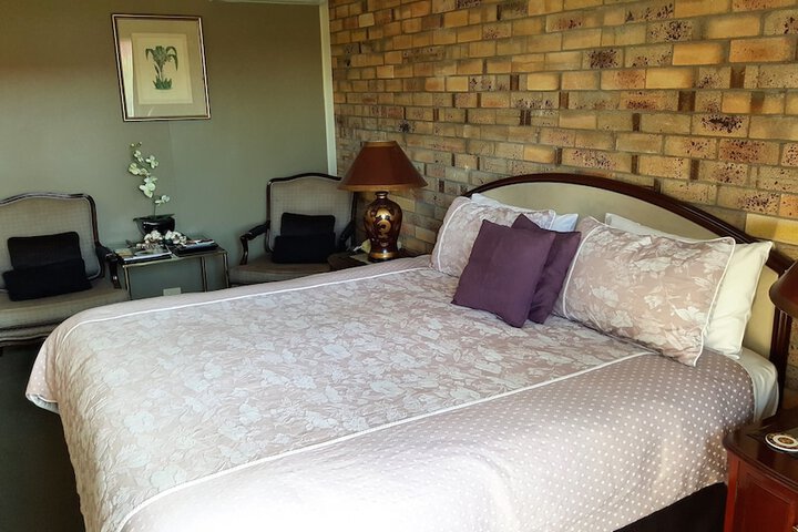 Room 8 of 47