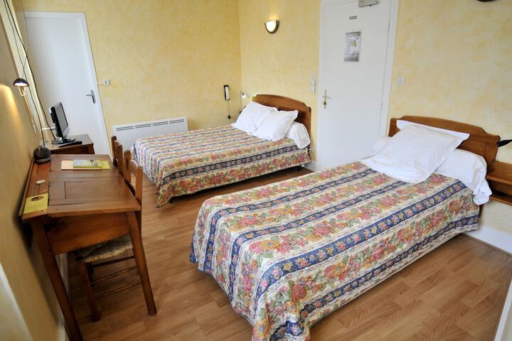 Room 4 of 41