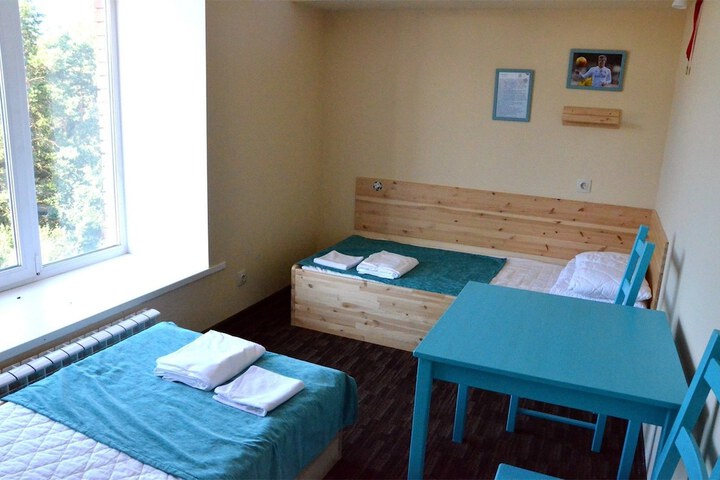 Room 33 of 80