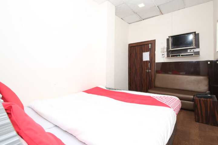 Room 18 of 46