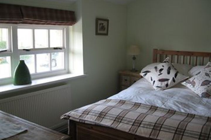 Room 9 of 15