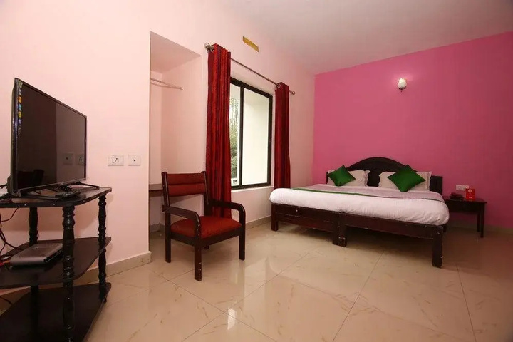 Room 2 of 11