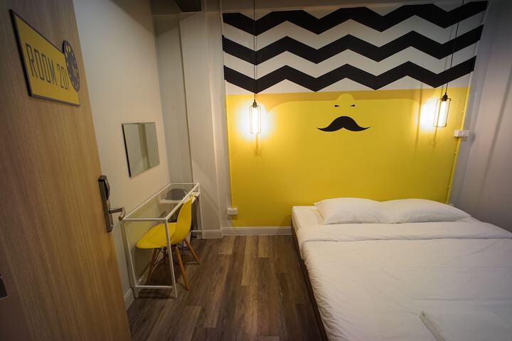 Room 7 of 47