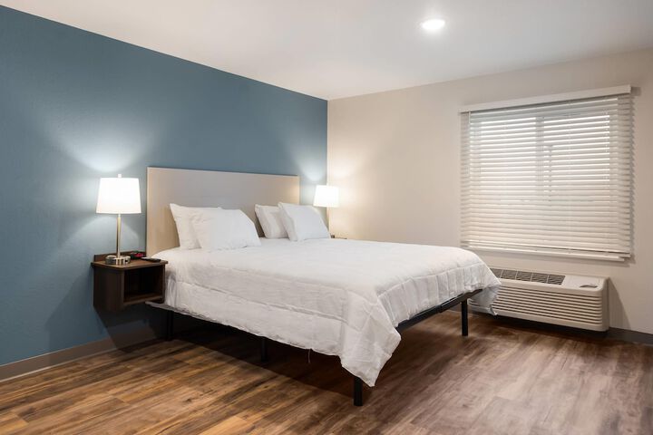 Room 14 of 25