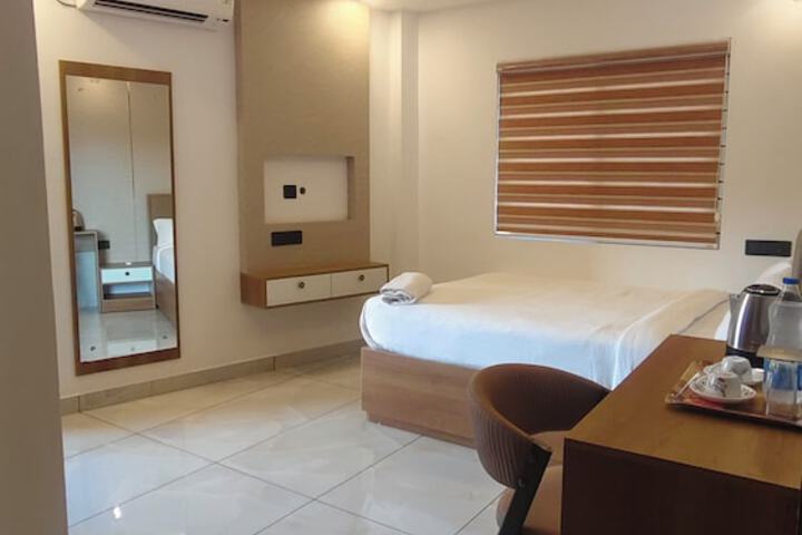 Room 30 of 56