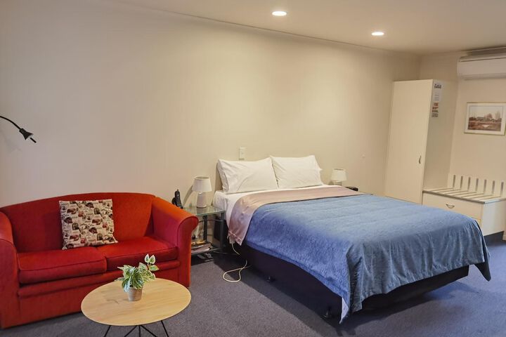 Room 13 of 57