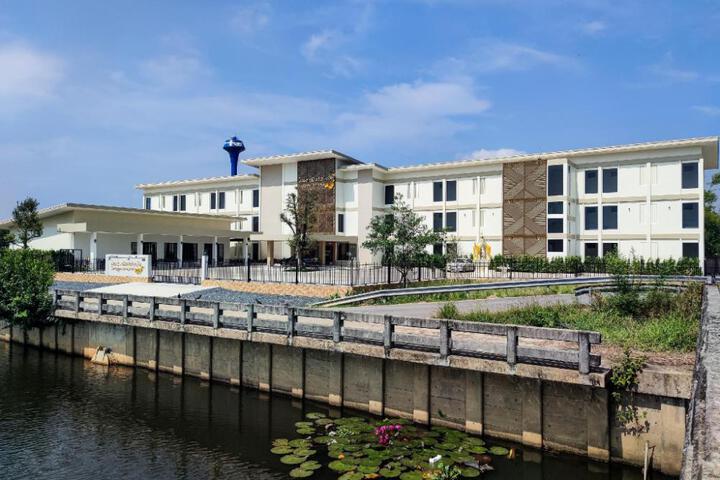 Lueangchan Orchid Hotel