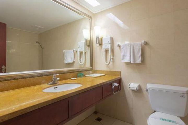 Haizheng Hotel