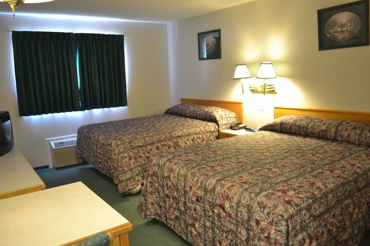 Room 3 of 13