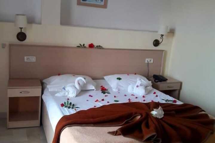 Room 8 of 46
