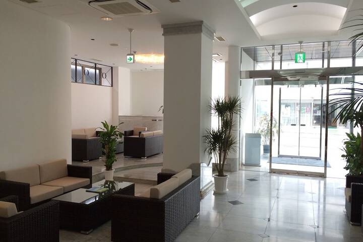 Hotel Interior 4 of 27