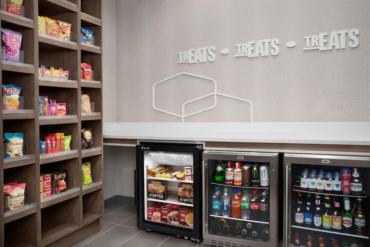 Snack bar