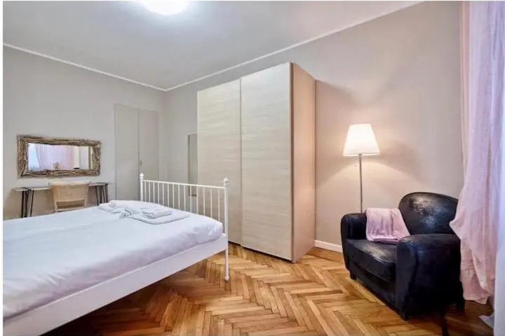 Room 3 of 13