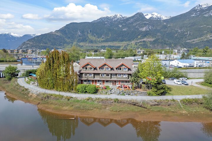 Hotel 74 of 83