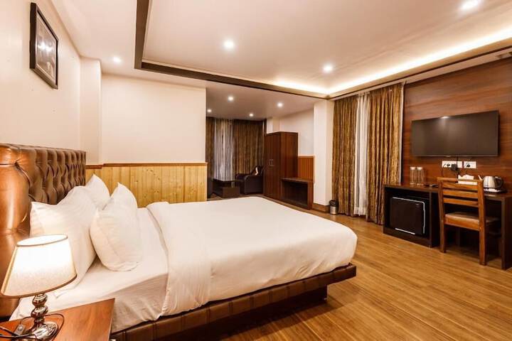 Room 10 of 47