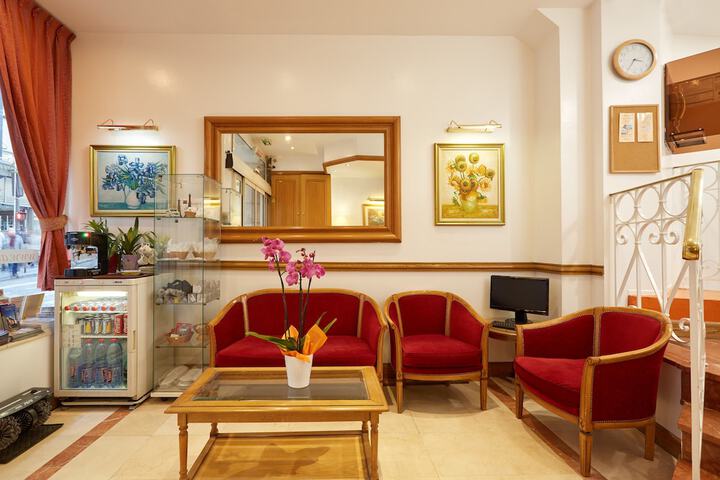 Lobby Photos