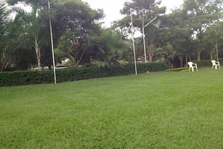Property Grounds 45 of 55
