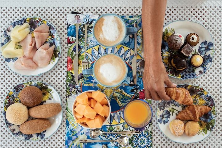 Breakfast/Coffee Service 32 of 41