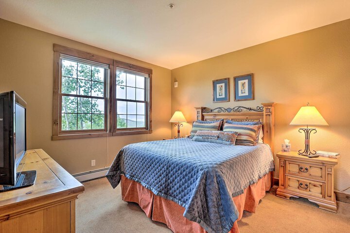 Room 3 of 27