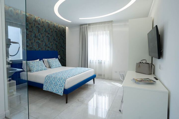 Room 34 of 58