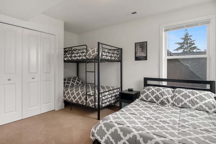 Room 2 of 26