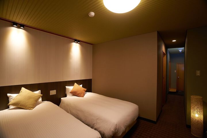 Room 9 of 57
