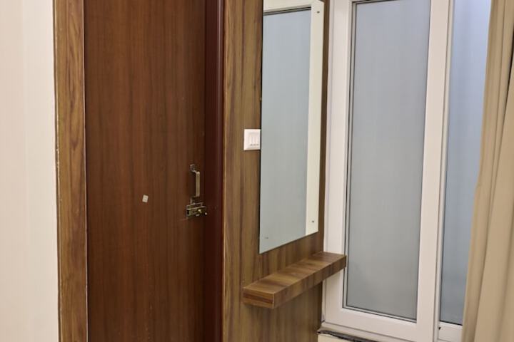 Room 25 of 78