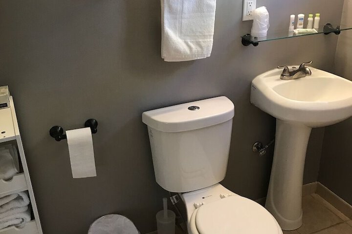 Room 14 of 21